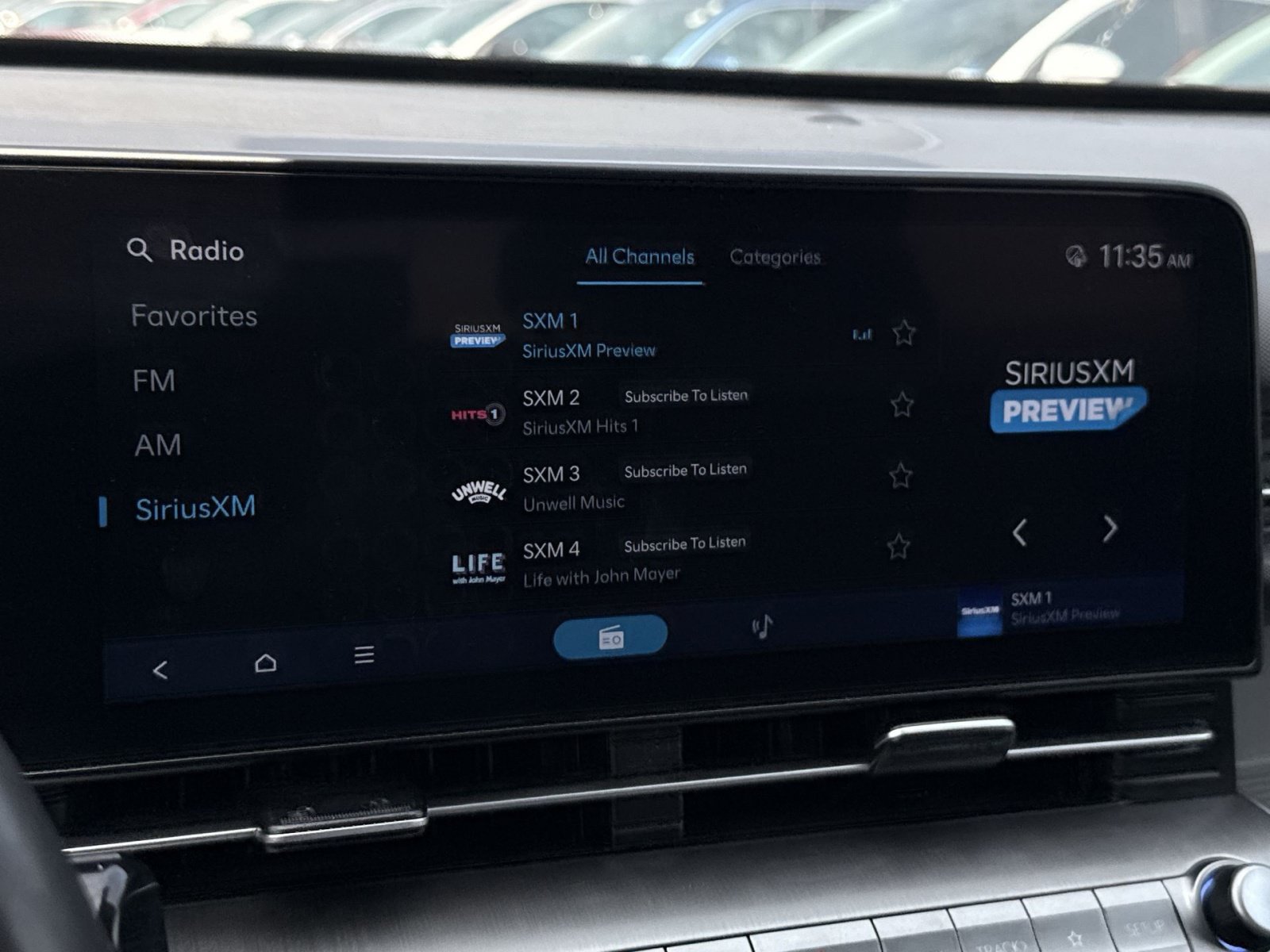 Certified 2025 Hyundai Kona SEL AWD/4WD image 18