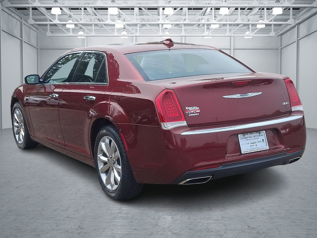 Used 2020 Chrysler 300 Limited AWD/4WD image 3