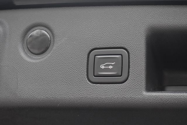 Used 2021 Chevrolet Equinox LT AWD/4WD image 19