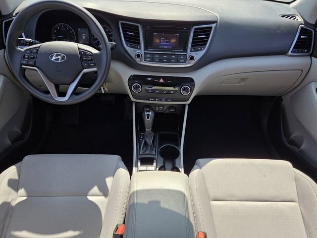 Used 2017 Hyundai Tucson SE w/ SE Popular Package 02 FWD image 12