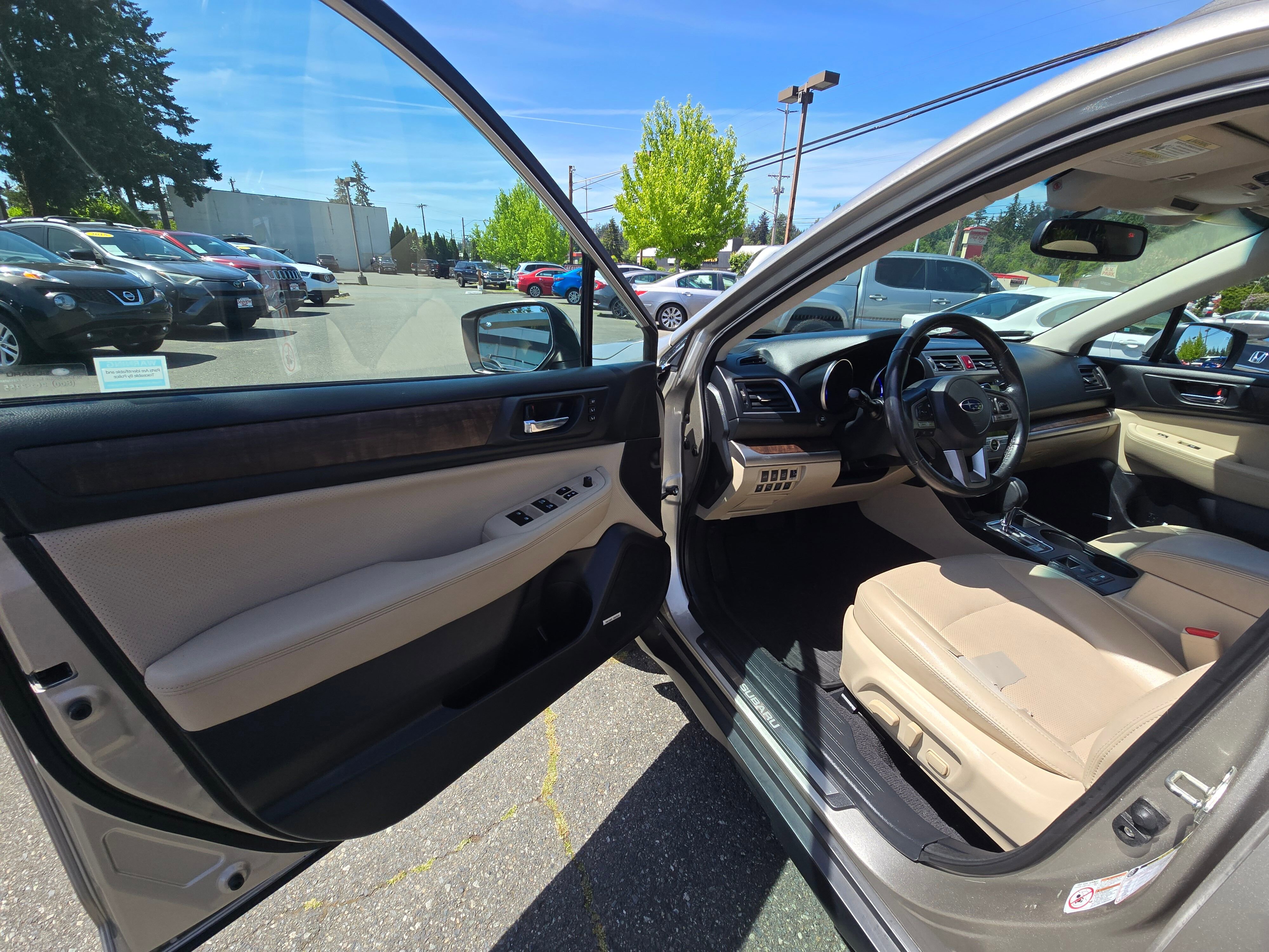 Used 2016 Subaru Outback 2.5i Limited AWD/4WD image 20
