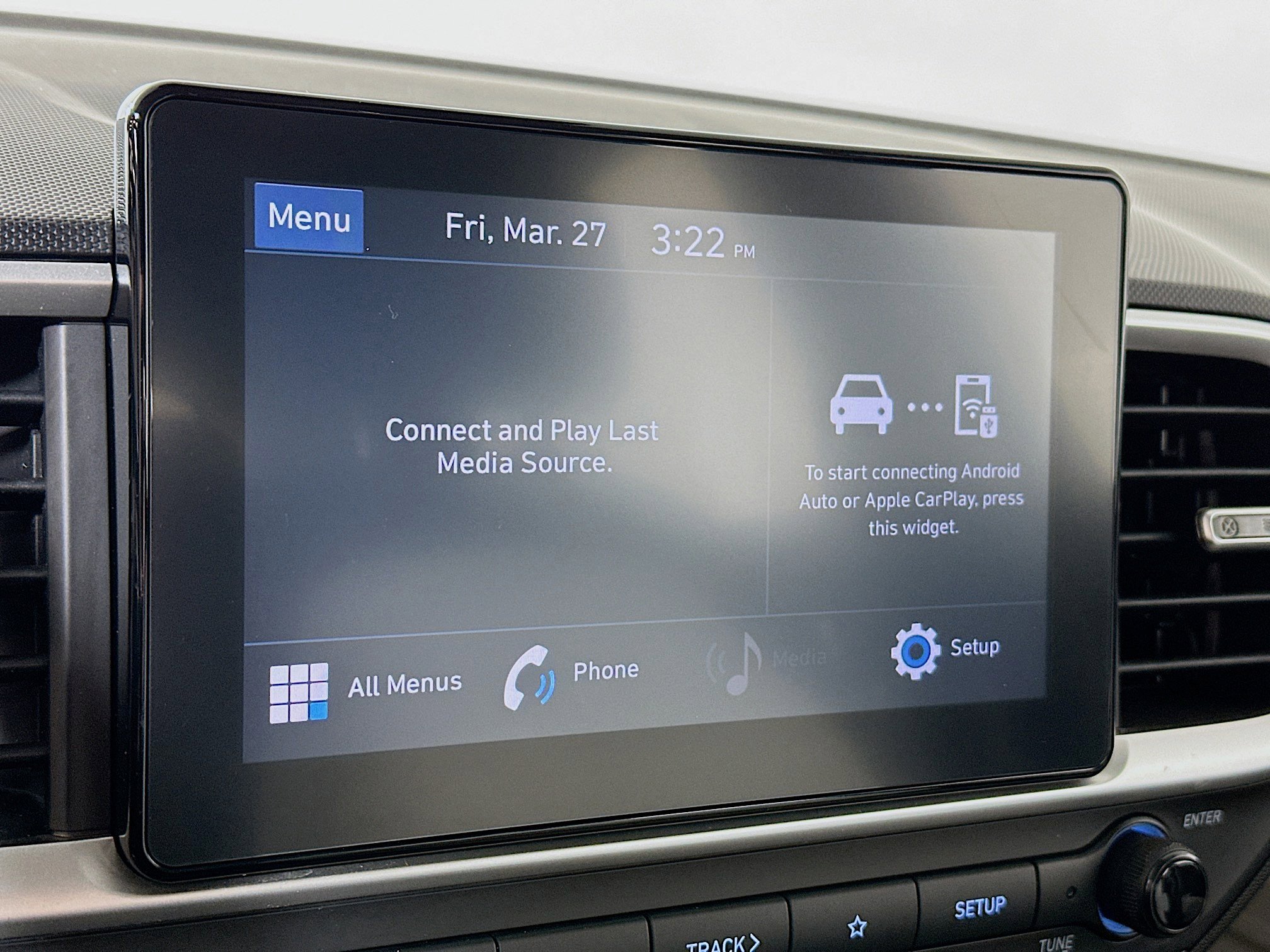 Used 2022 Hyundai Venue SEL image 14