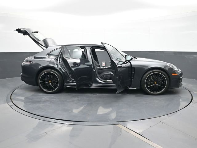 Certified 2023 Porsche Panamera 4 w/ Assistance Package image 34