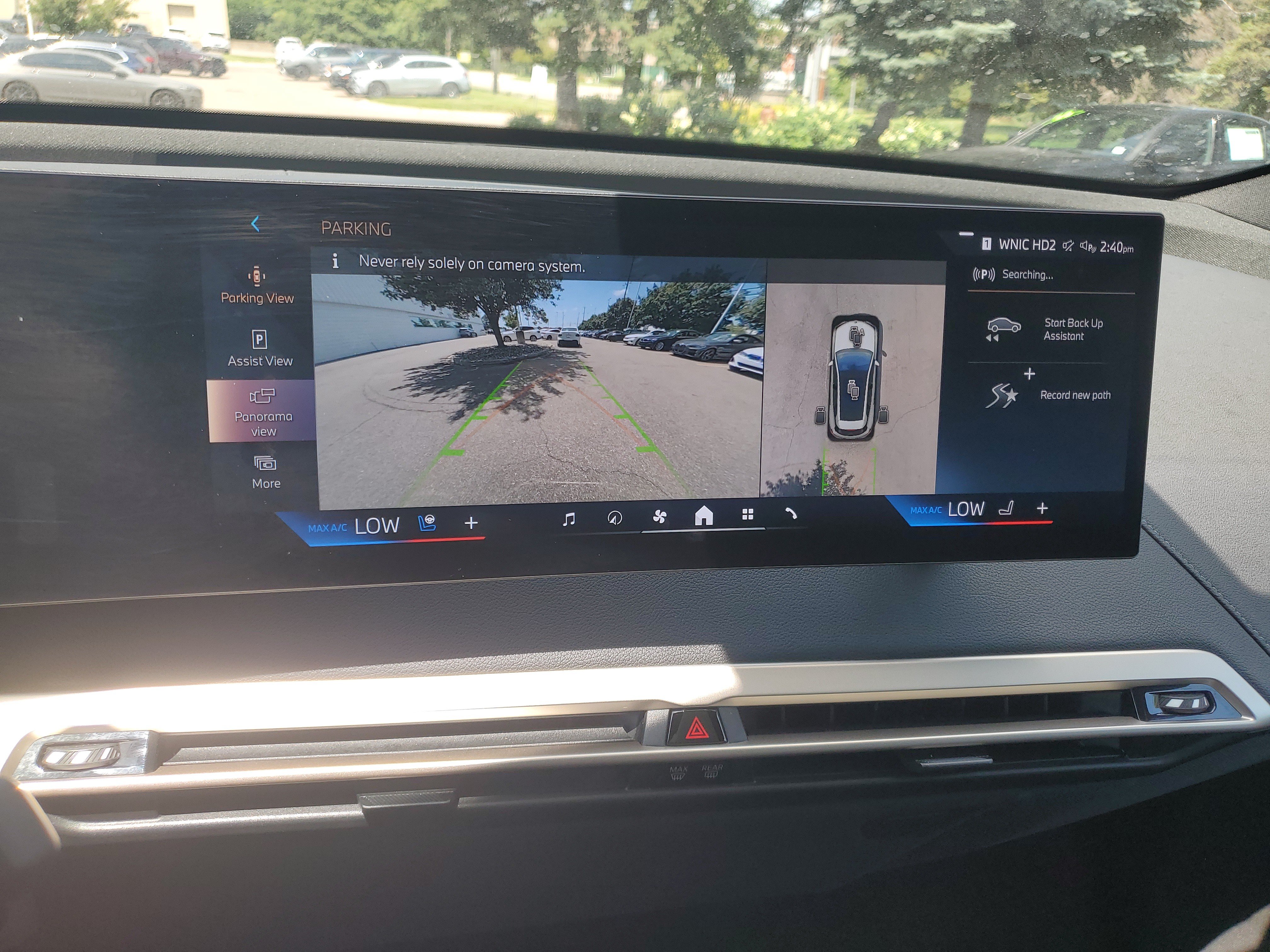 Certified 2024 BMW iX xDrive50 w/ Sport Package AWD/4WD image 19