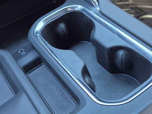 Used 2025 GMC Sierra 3500 Denali w/ Denali Reserve Package image 16