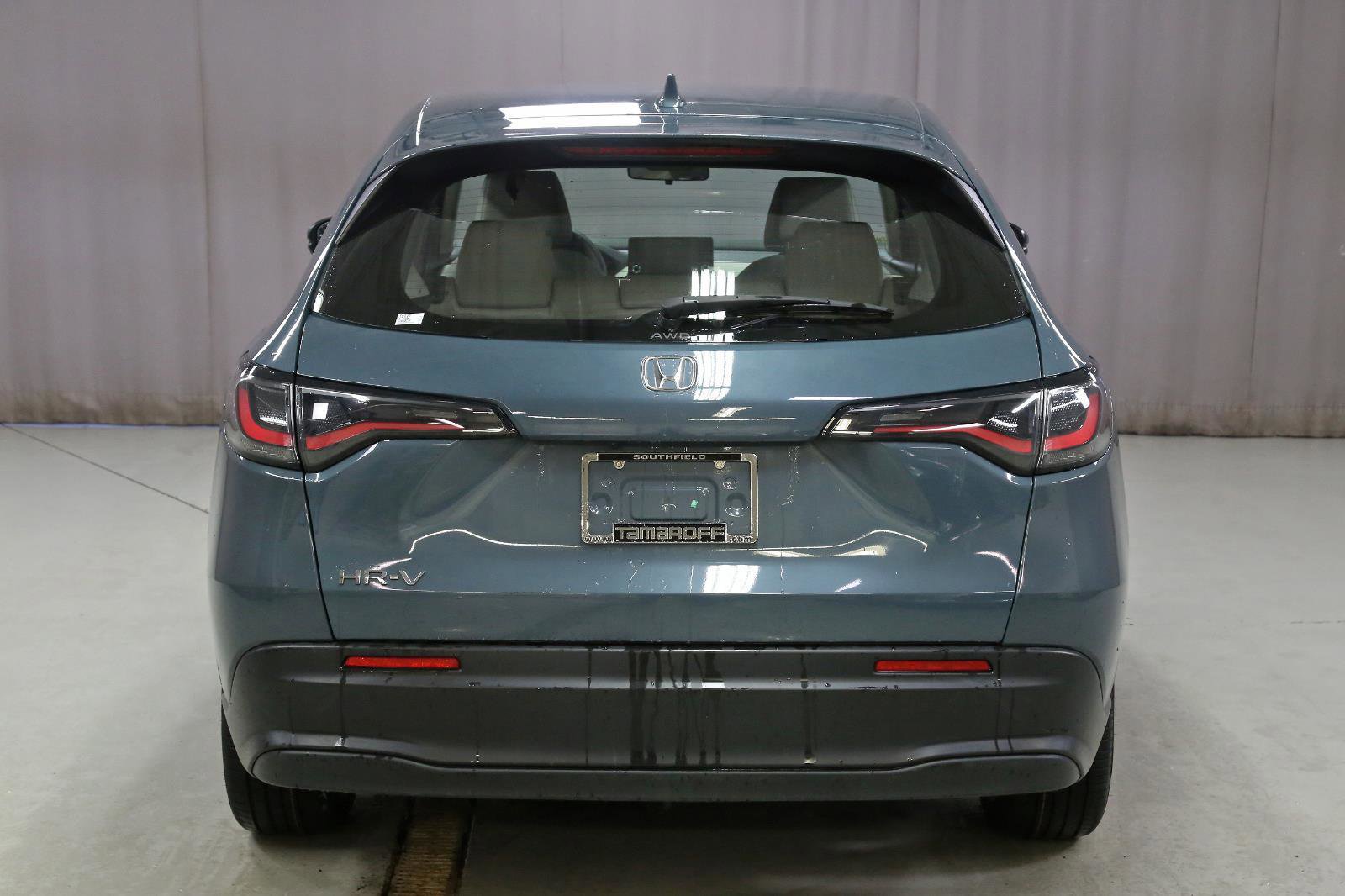 Certified 2023 Honda HR-V LX image 17