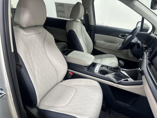 New 2026 Kia Carnival EX image 27