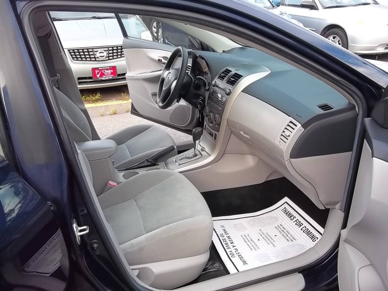 Used 2011 Toyota Corolla LE FWD image 10