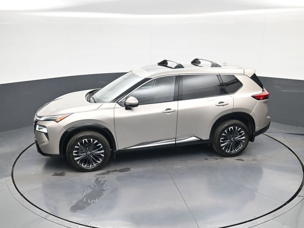 Used 2025 Nissan Rogue Platinum w/ Platinum Premium Package FWD image 26