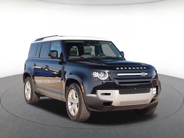 Used 2023 Land Rover Defender 110 S AWD/4WD image 3