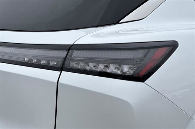 New 2025 Nissan Murano Platinum w/ Cargo Package image 34