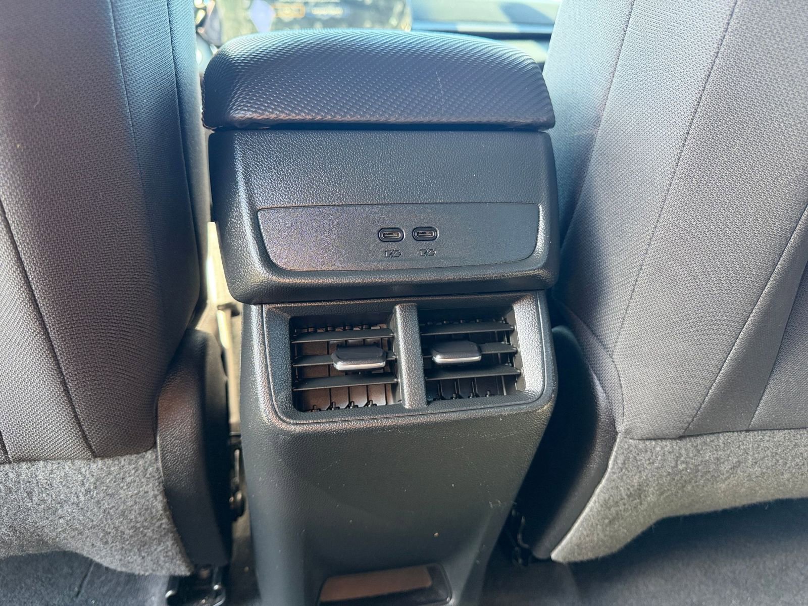 Used 2025 Chevrolet Equinox LT image 24