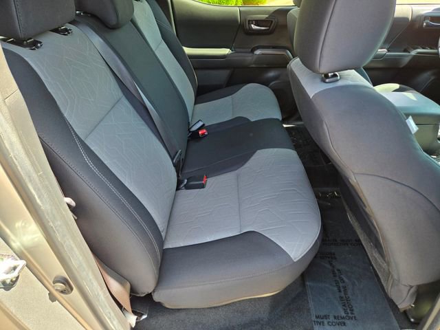 Used 2023 Toyota Tacoma TRD Off-Road w/ Advanced Technology Package image 19