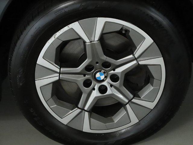 Certified 2023 BMW X1 xDrive28i w/ Convenience Package AWD/4WD image 11