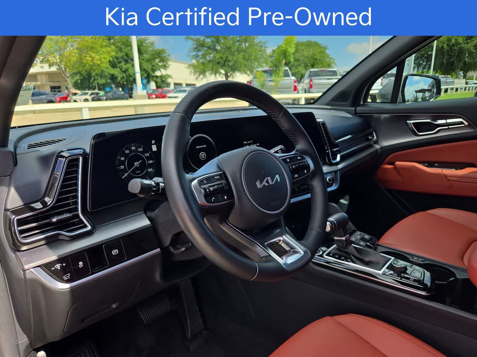 Certified 2024 Kia Sportage SX FWD image 2