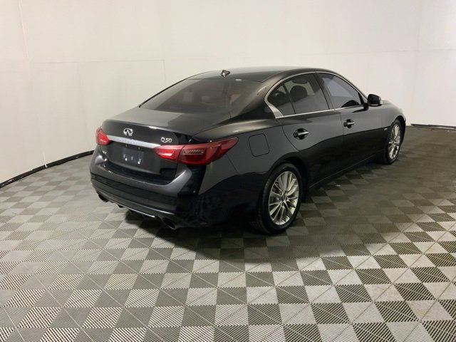 Used 2019 INFINITI Q50 Luxe w/ Essential Package (3.0T Luxe) image 8