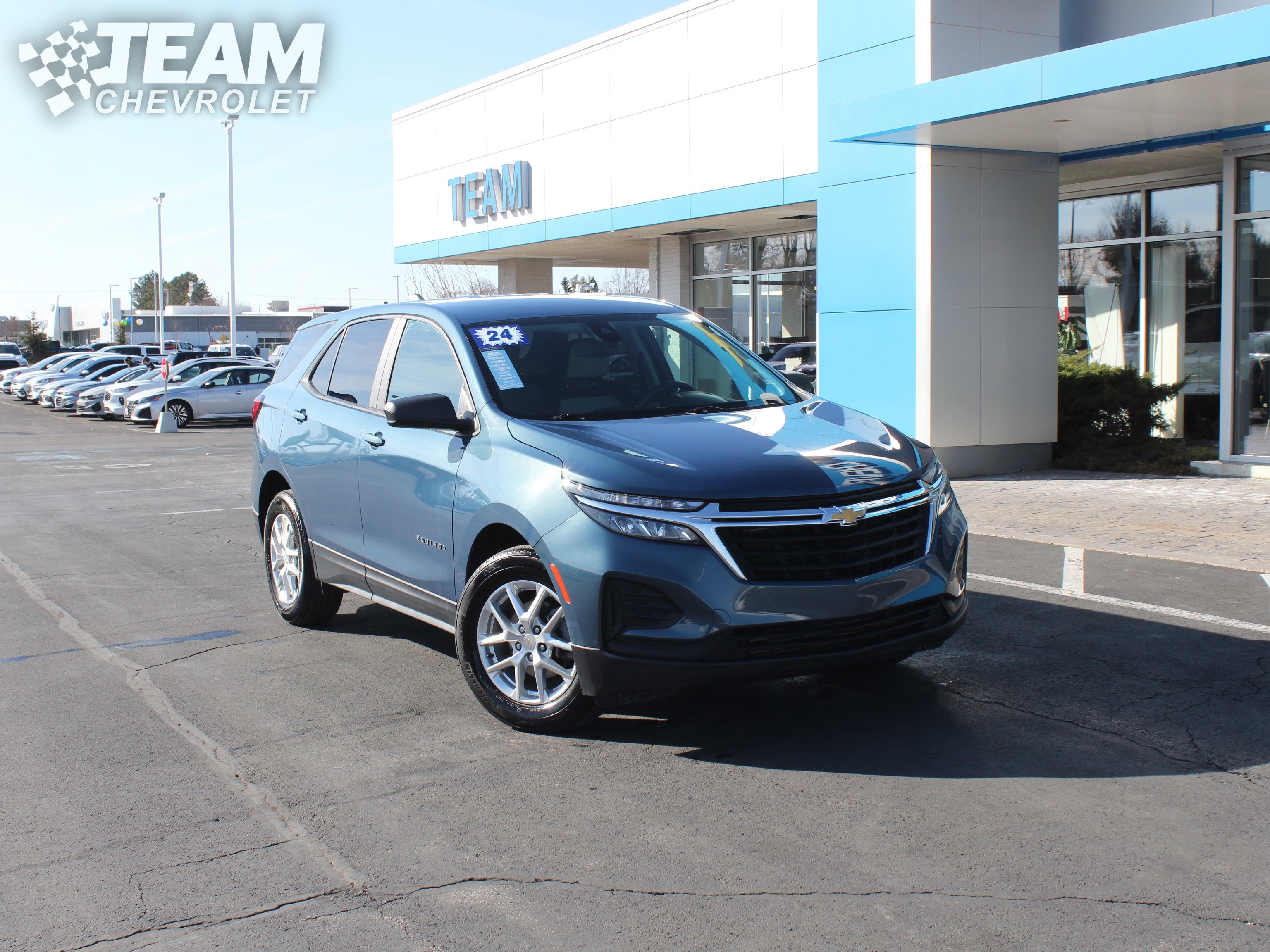 Certified 2024 Chevrolet Equinox LS w/ LS Convenience Package image 2