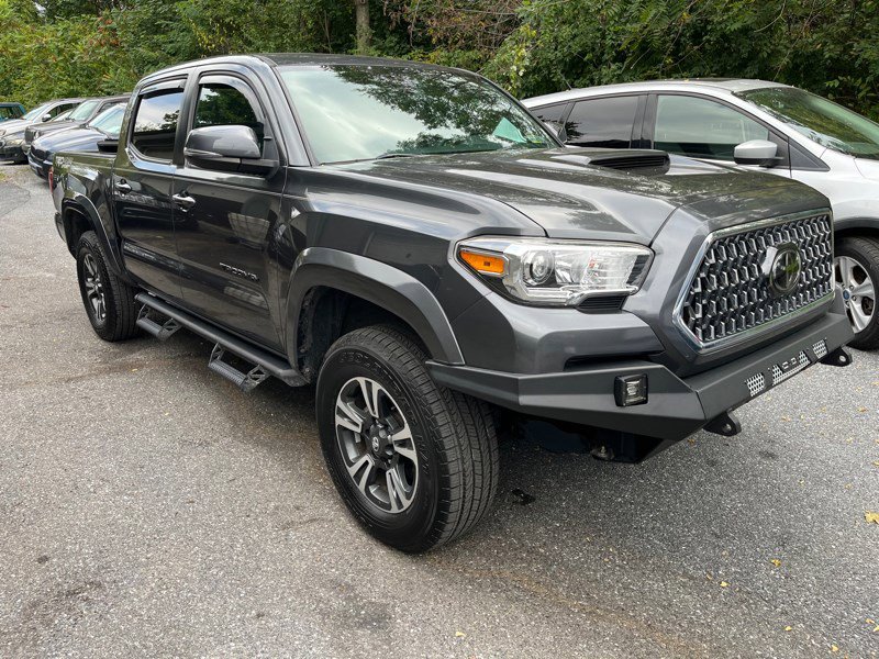Used 2019 Toyota Tacoma 4x4 Double Cab image 3