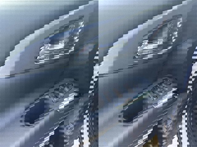 New 2026 Chevrolet Traverse LT image 32