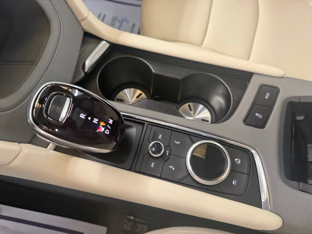 Used 2021 Cadillac XT6 Premium Luxury FWD image 15