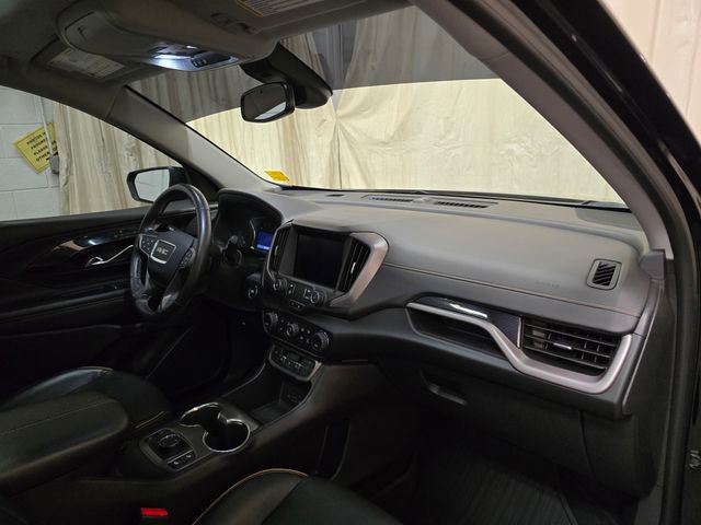 Used 2022 GMC Terrain AT4 w/ LPO, Floor Liner Package image 37