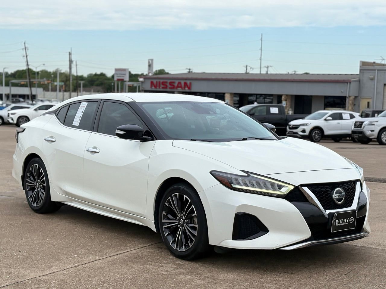 Used 2021 Nissan Maxima 3.5 SV w/ Floor Mat Group image 5