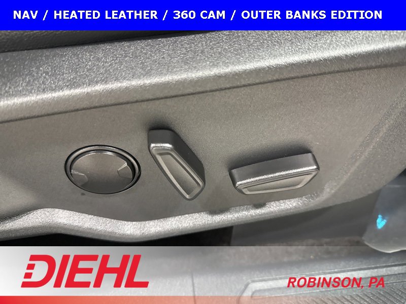 Used 2023 Ford Bronco Outer Banks image 14