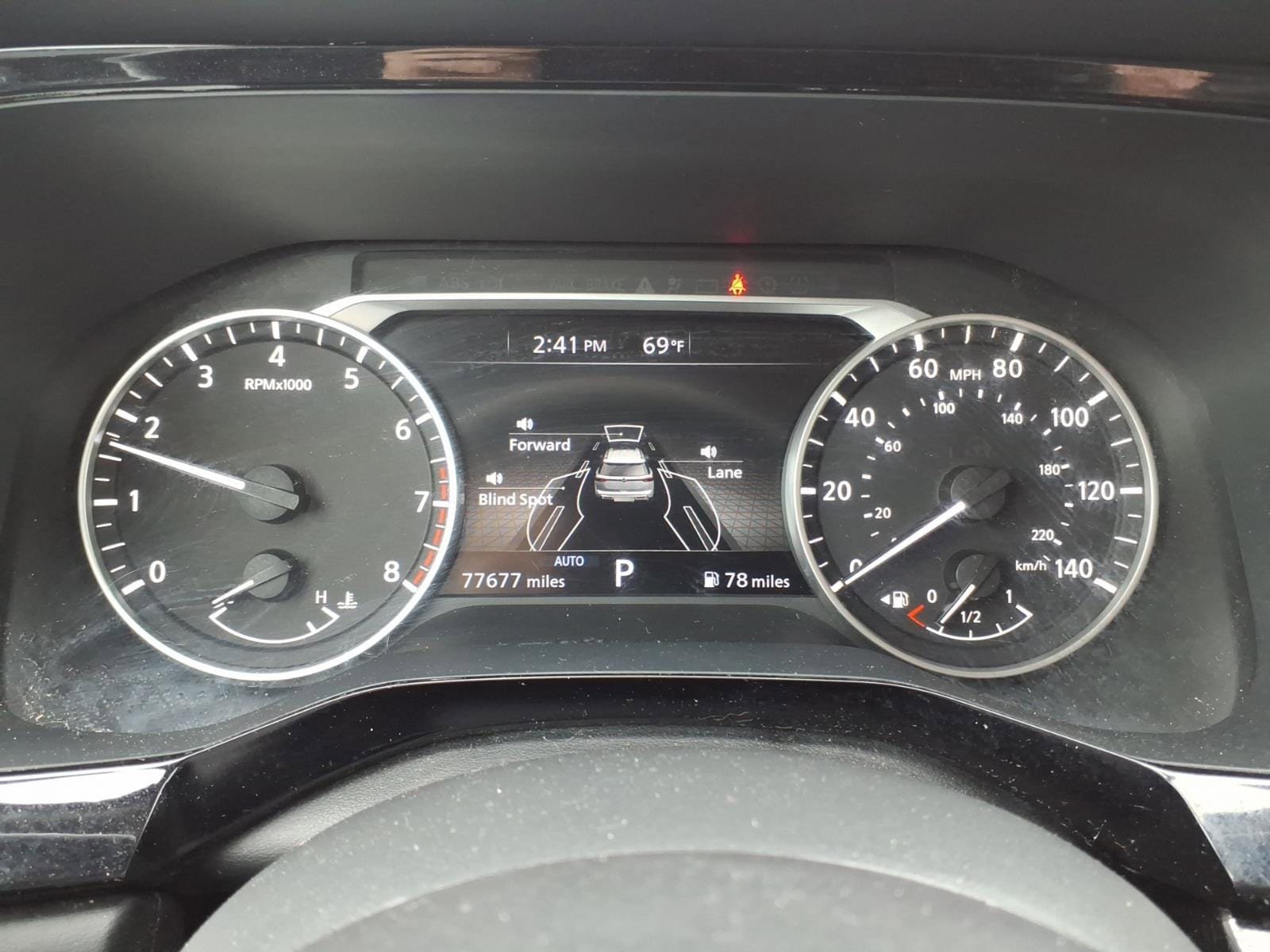 Used 2023 Nissan Pathfinder SV w/ SV Black Package AWD/4WD image 9