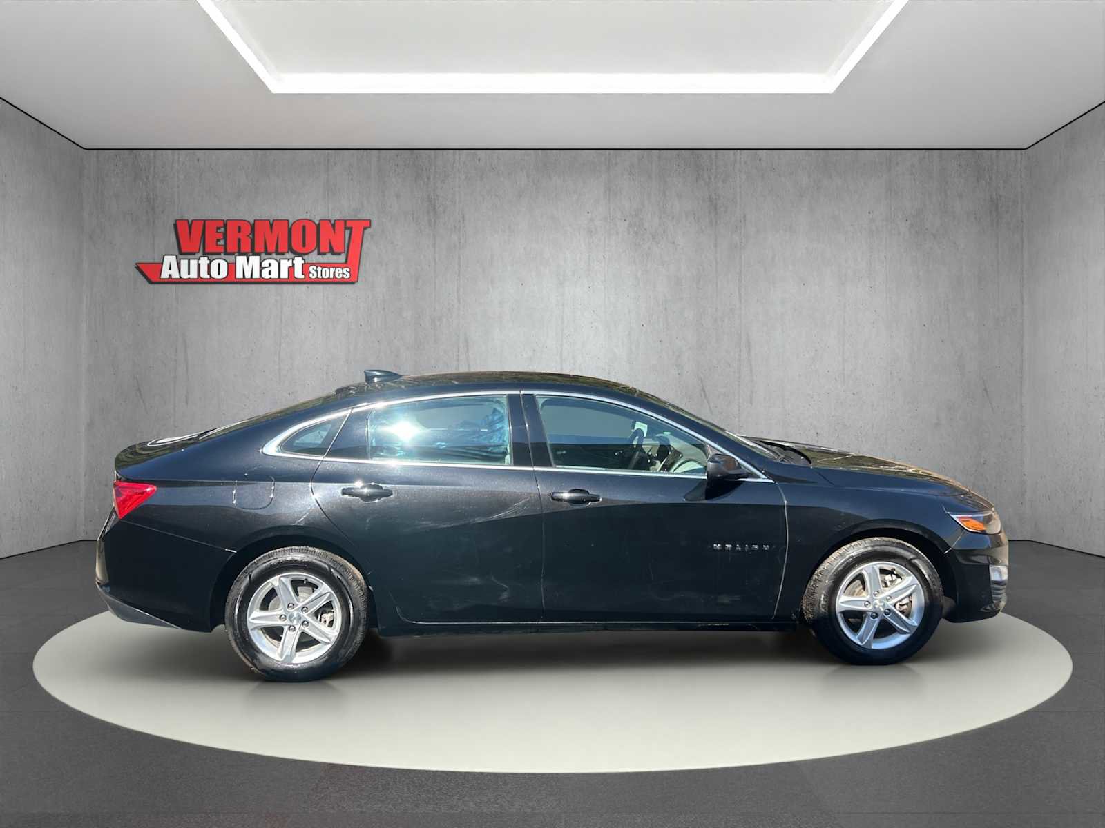 Used 2024 Chevrolet Malibu LT image 9