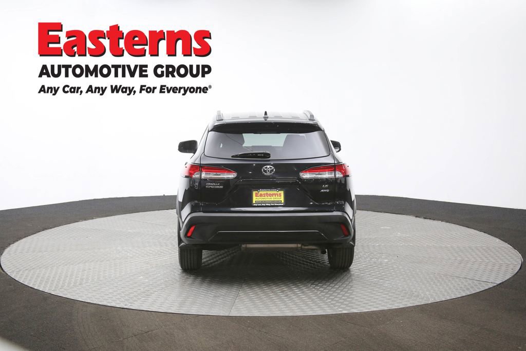 Used 2022 Toyota Corolla Cross LE image 36
