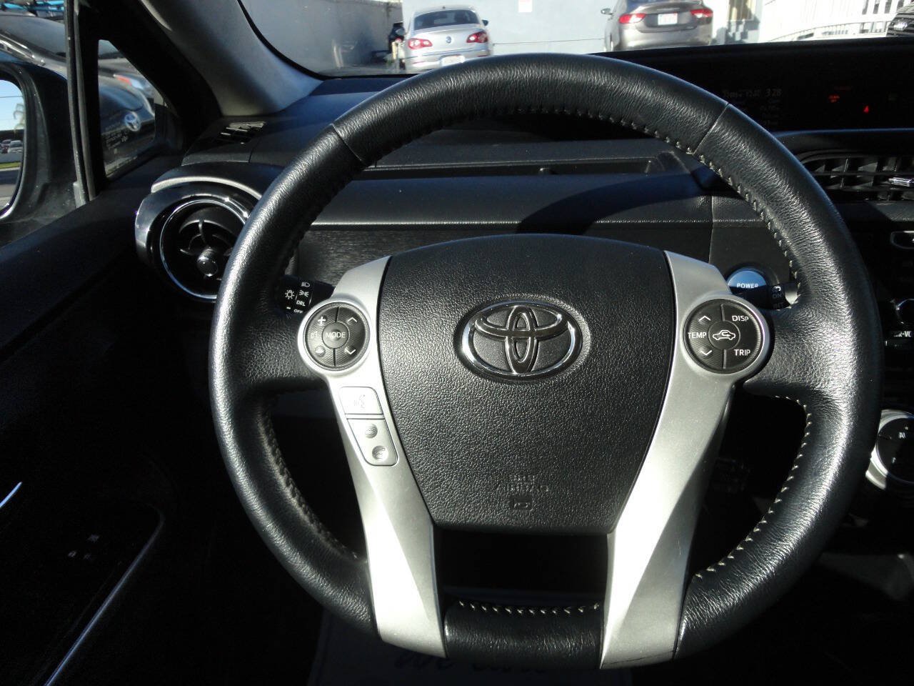 Used 2017 Toyota Prius C Four FWD image 28