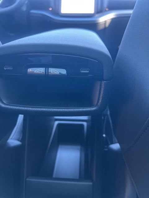 New 2025 Volvo EX30 Ultra w/ Protection Package Premier image 29