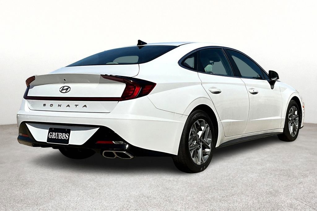 Used 2023 Hyundai Sonata SEL image 2