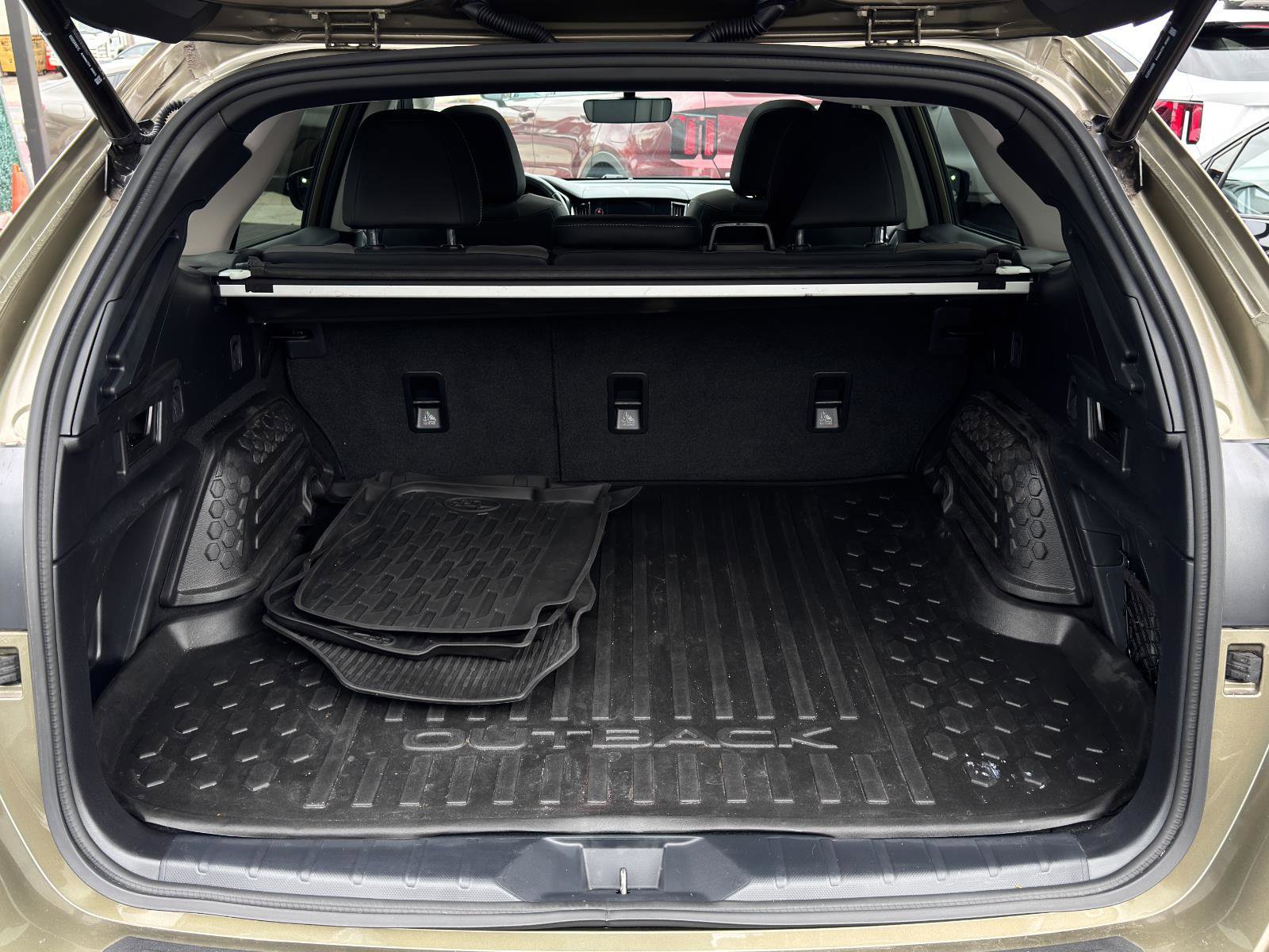 Used 2023 Subaru Outback Onyx Edition XT image 8