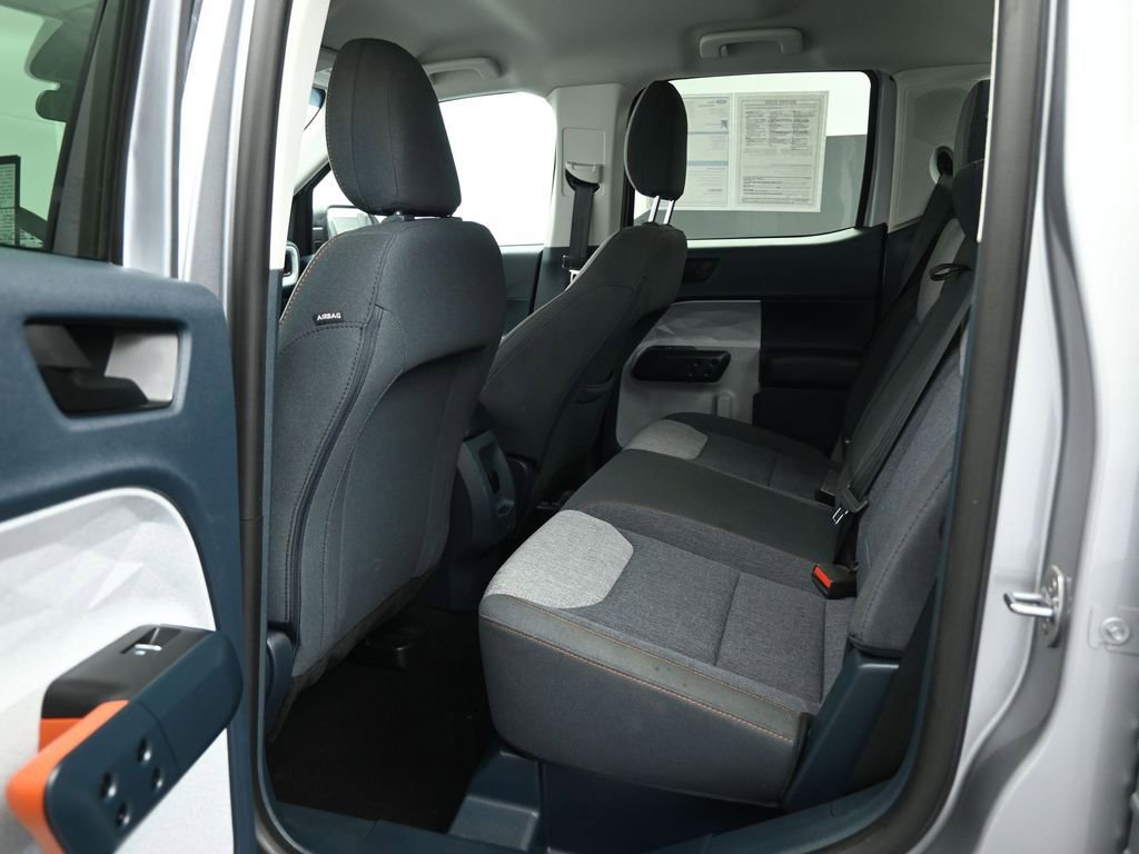 Certified 2024 Ford Maverick XLT image 19