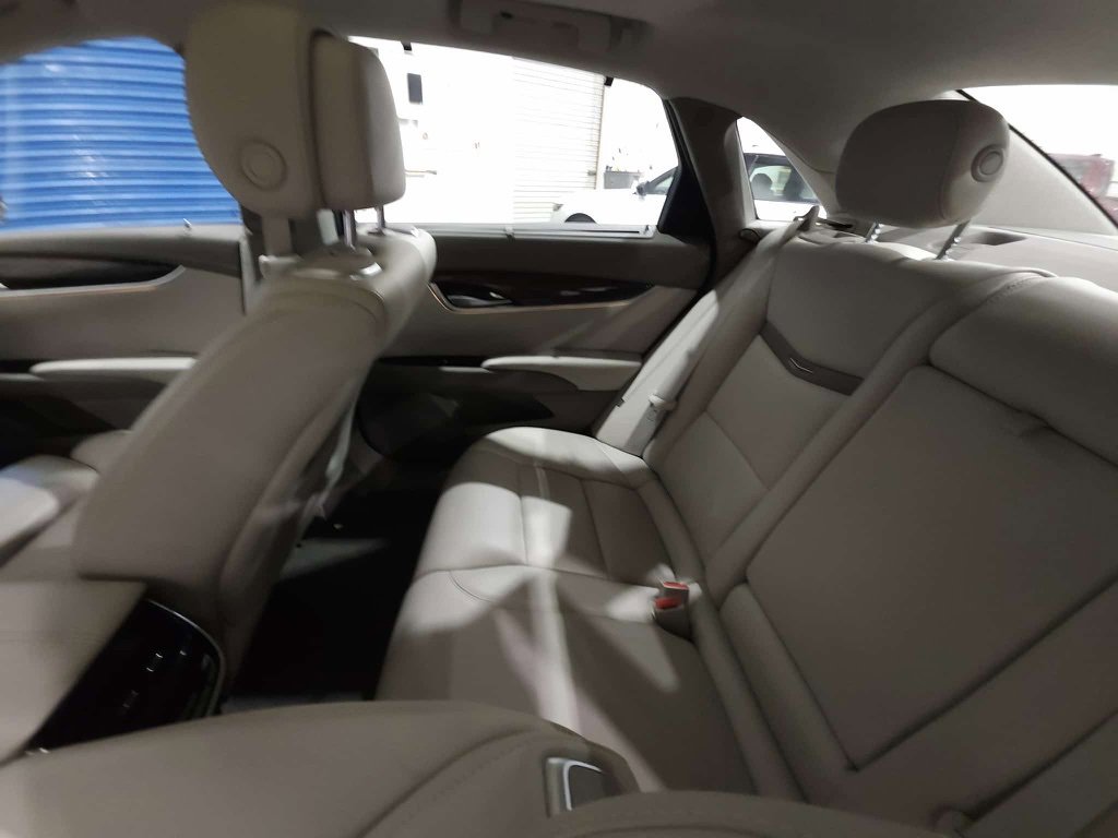 Used 2013 Cadillac XTS Platinum image 15