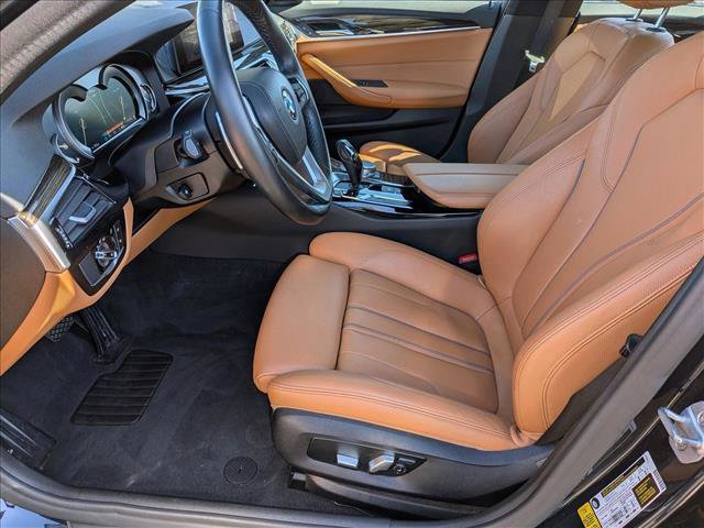 Used 2019 BMW 540i w/ Premium Package image 17