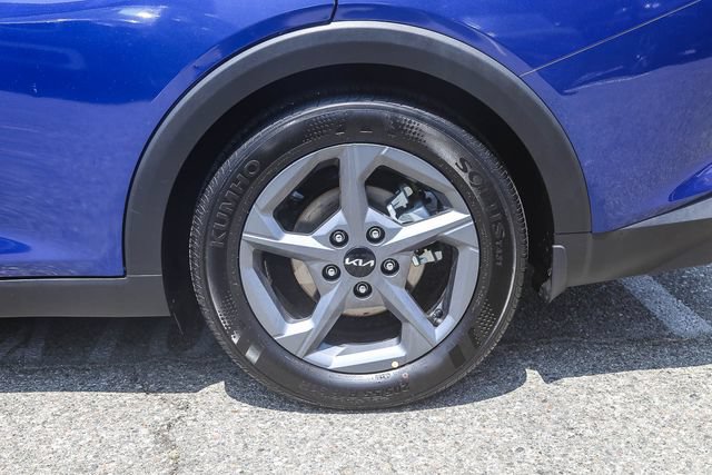 Certified 2025 Kia K4 FWD image 12