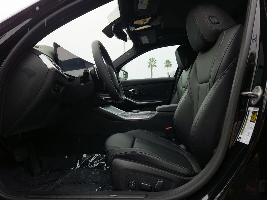 Used 2025 BMW 330i Sedan w/ Parking Assistance Package image 10