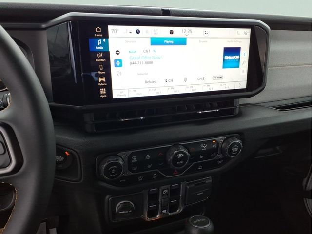 Used 2024 Jeep Gladiator Sport image 9