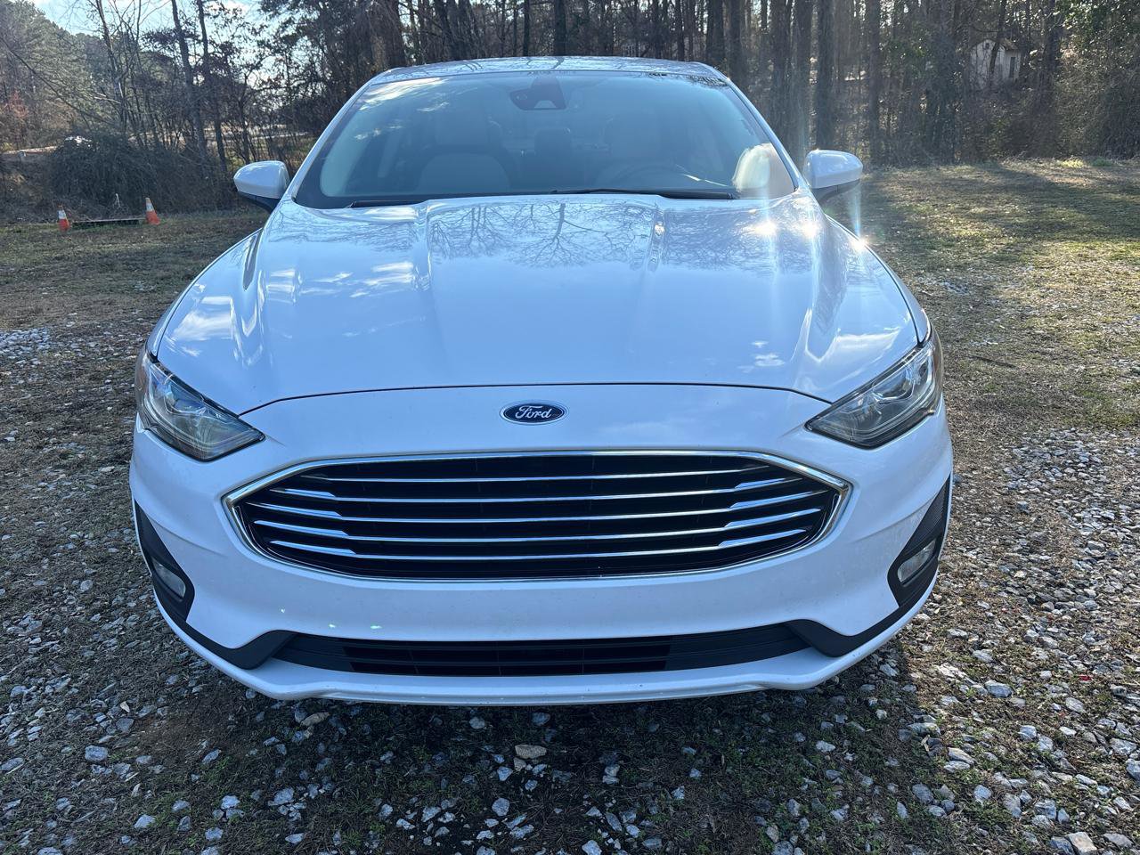 Used 2019 Ford Fusion SE w/ Equipment Group 151A image 3