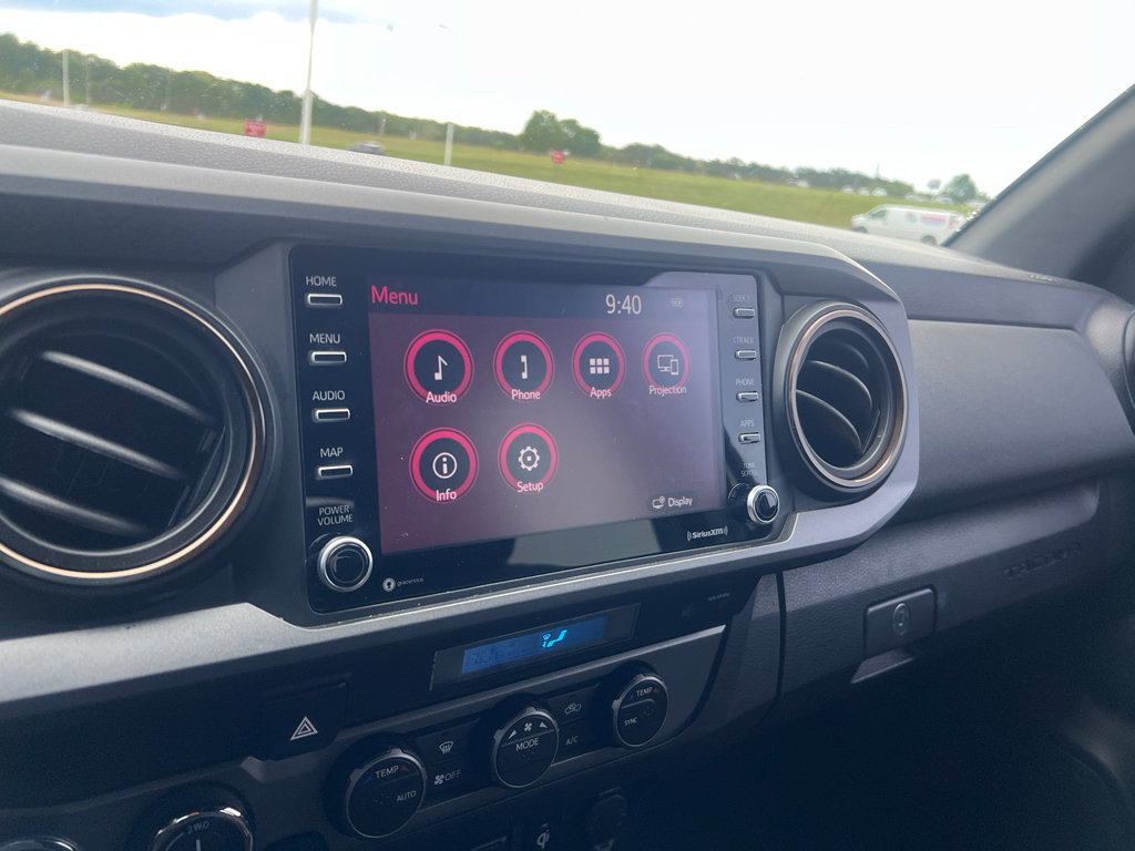 Used 2021 Toyota Tacoma TRD Sport w/ Technology Package image 24