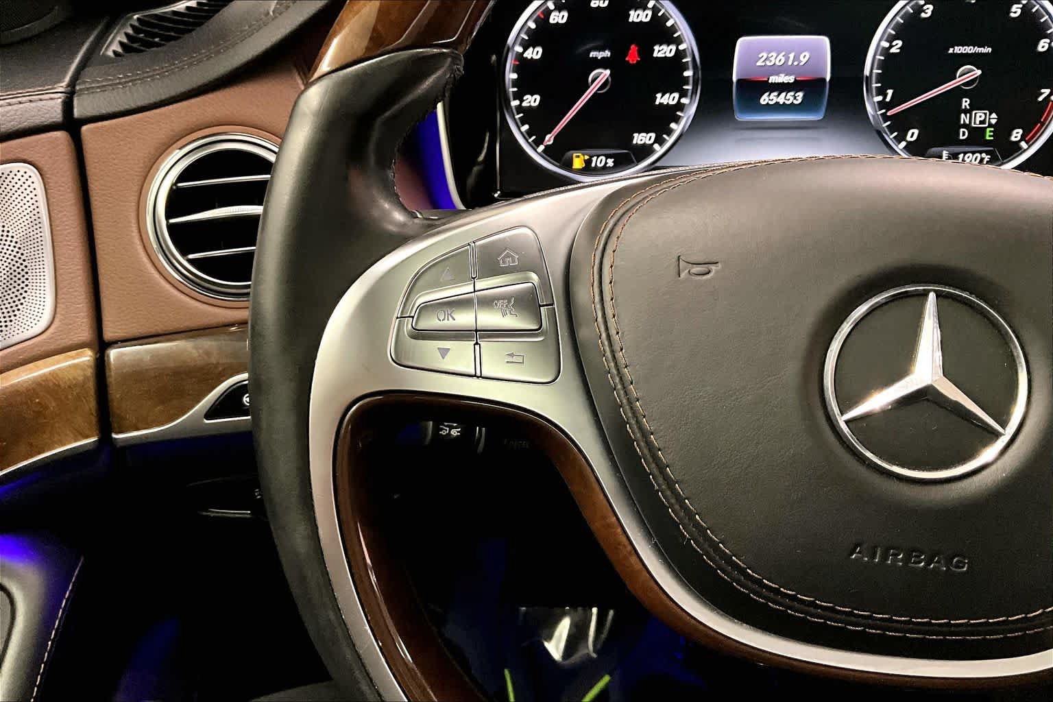 Used 2017 Mercedes-Benz S 550 4MATIC Sedan image 24