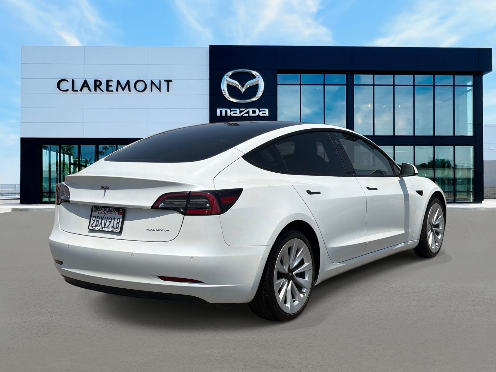 Used 2022 Tesla Model 3 Long Range AWD/4WD image 5