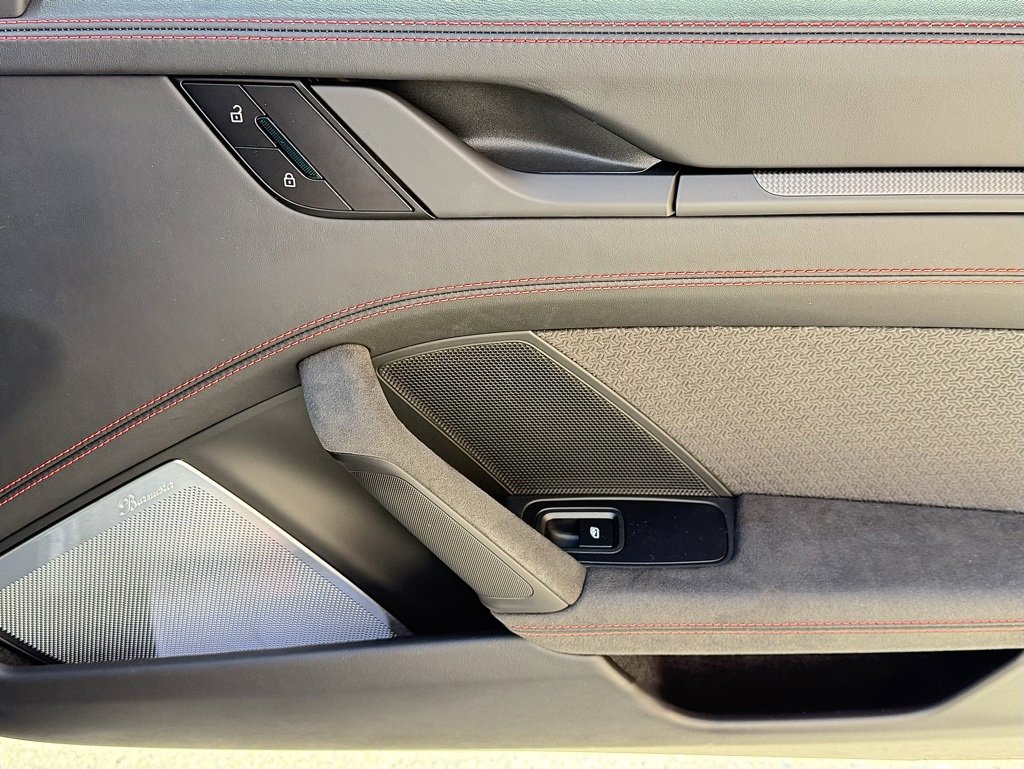 Certified 2025 Porsche 911 Carrera GTS image 26