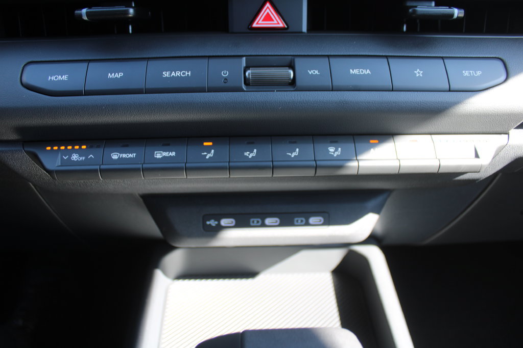 New 2027 Kia Seltos LX FWD image 36