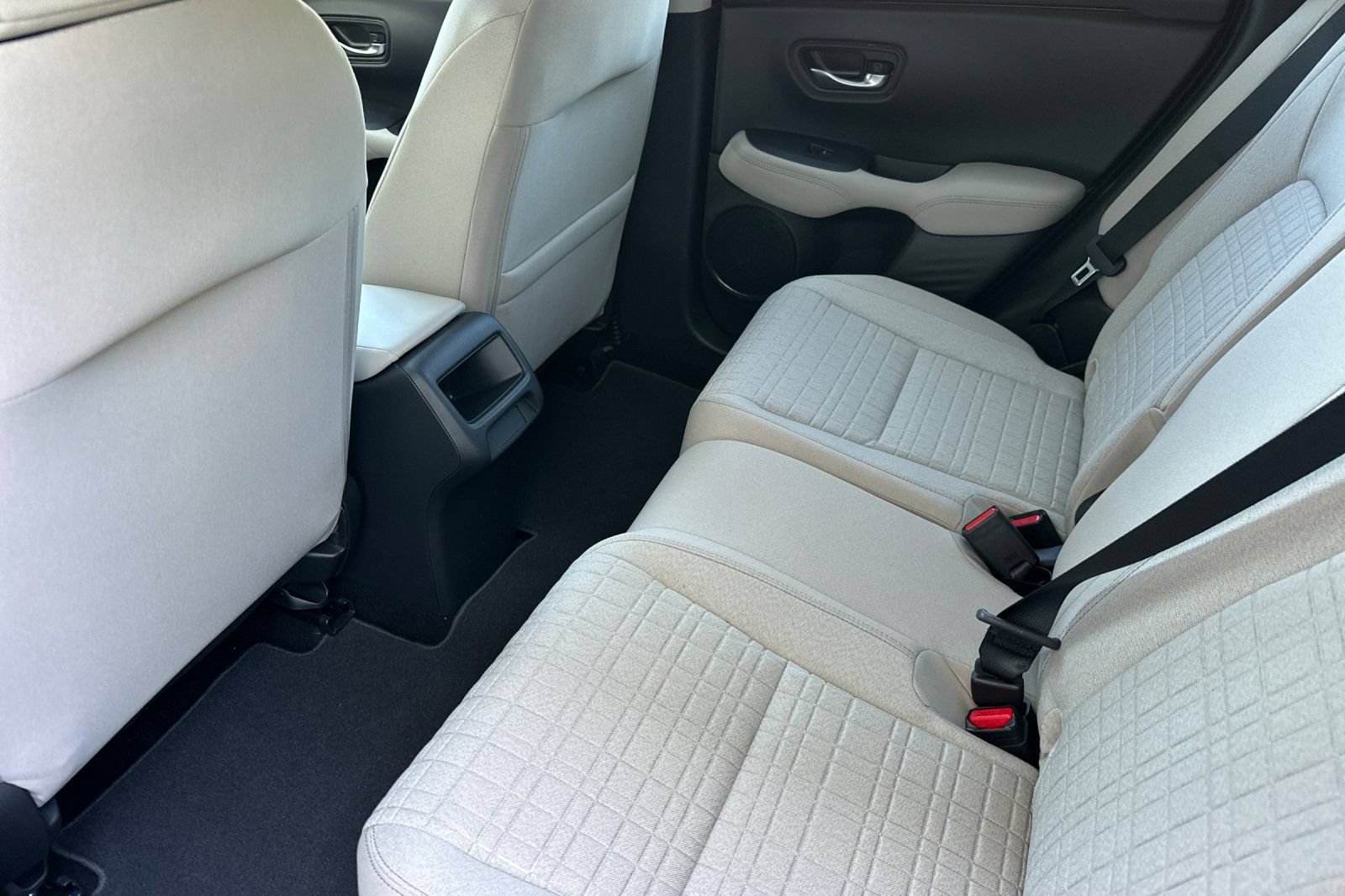 New 2027 Honda HR-V LX image 11