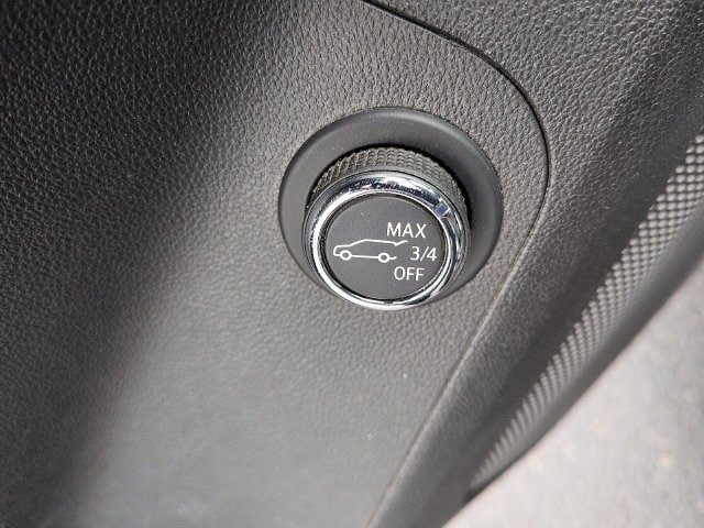Used 2020 GMC Acadia SLE w/ Driver Convenience Package AWD/4WD image 16