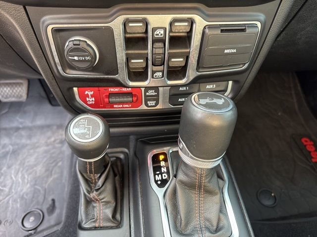 Used 2021 Jeep Wrangler Unlimited Rubicon w/ Trailer Tow Package image 29