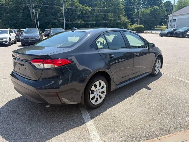 Used 2023 Toyota Corolla LE w/ Carpet Mat Package (TMS) FWD image 6